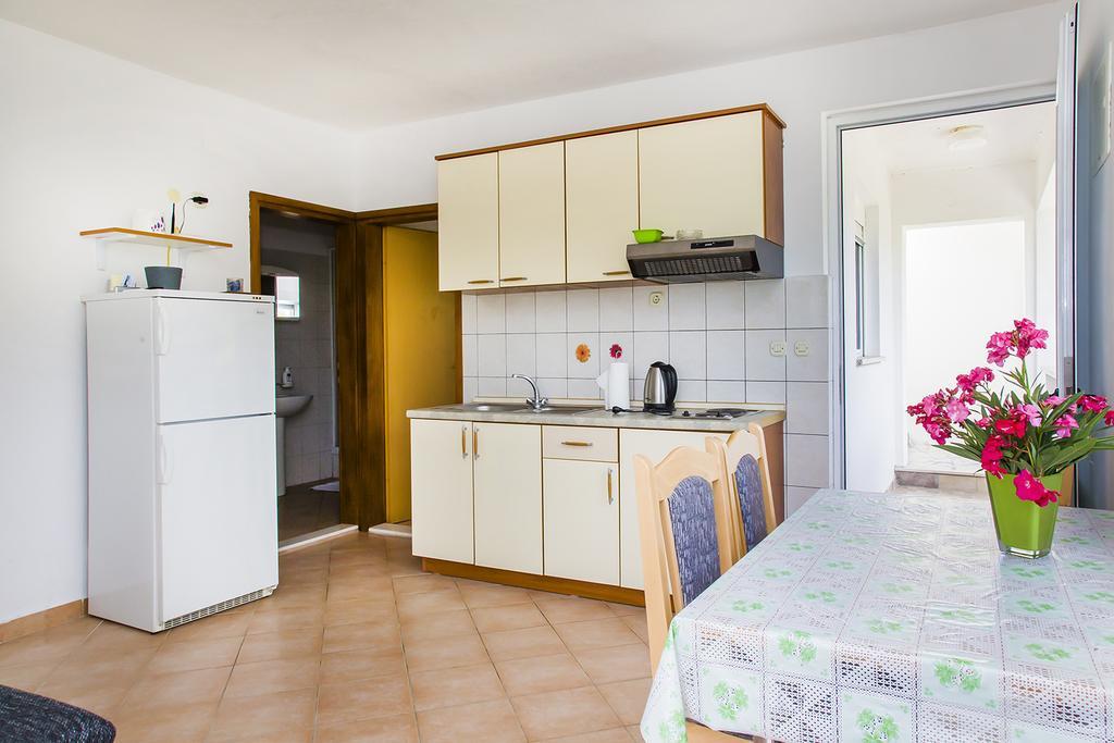Apartments Zovko Драче Экстерьер фото